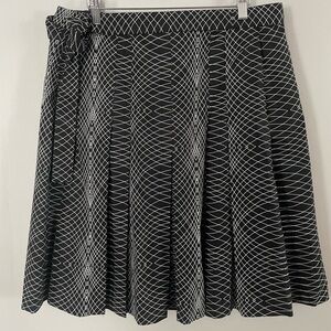 Ellen Tracy Black & White Cotton Full Skirt Sz 12